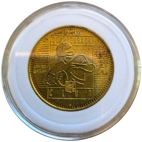 Kordell Stewart #10 Pittsburgh Steelers 1996 Pinnacle QB Club Vintage NFL Coin - Picture 3 of 4